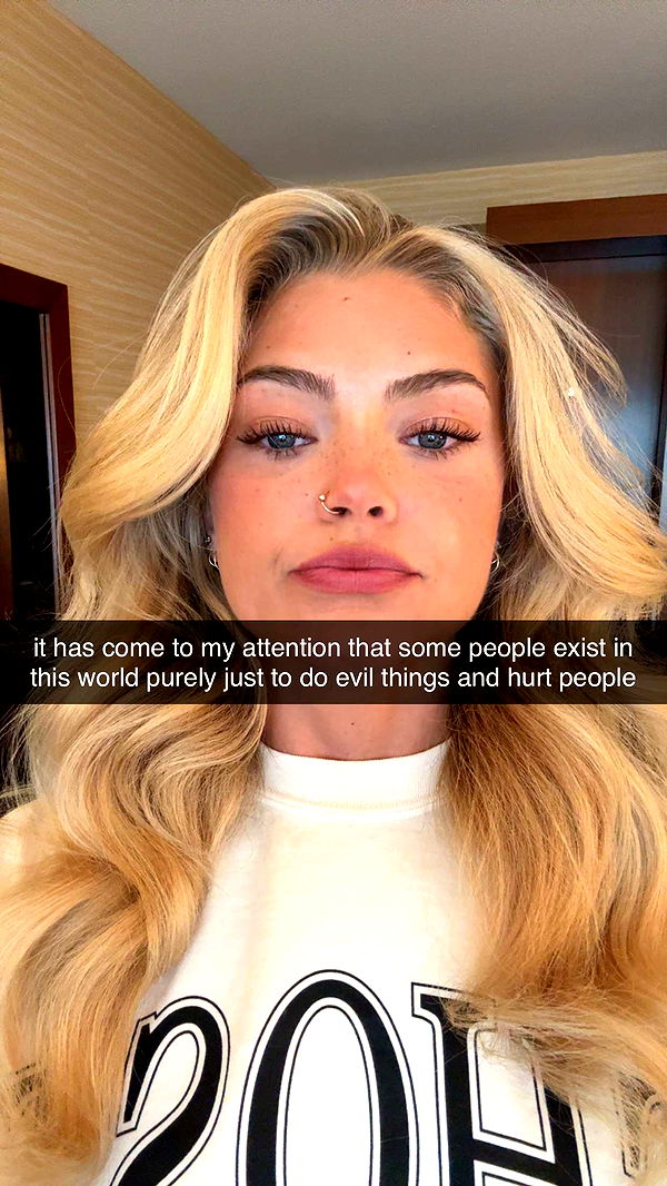 abigailwhhitee image ~ Altpins