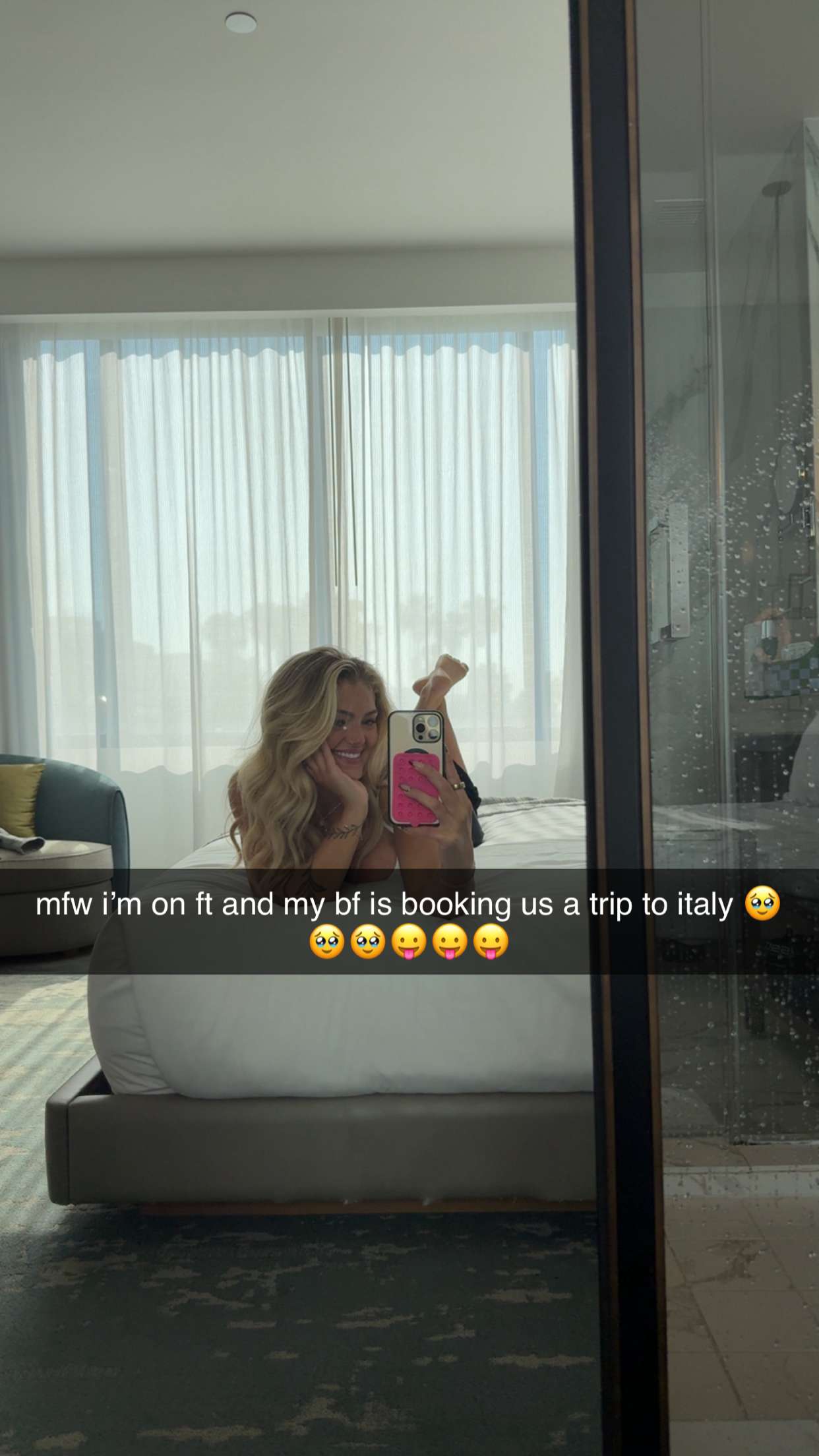 abigailwhhitee snapchat image archive image