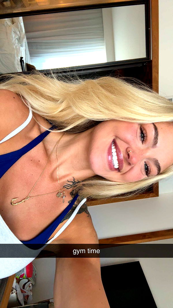 abigailwhhitee image ~ Altpins