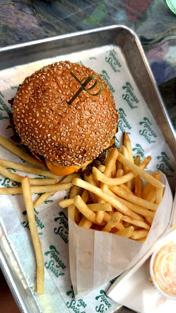 abigailwhhitee image ~ Altpins