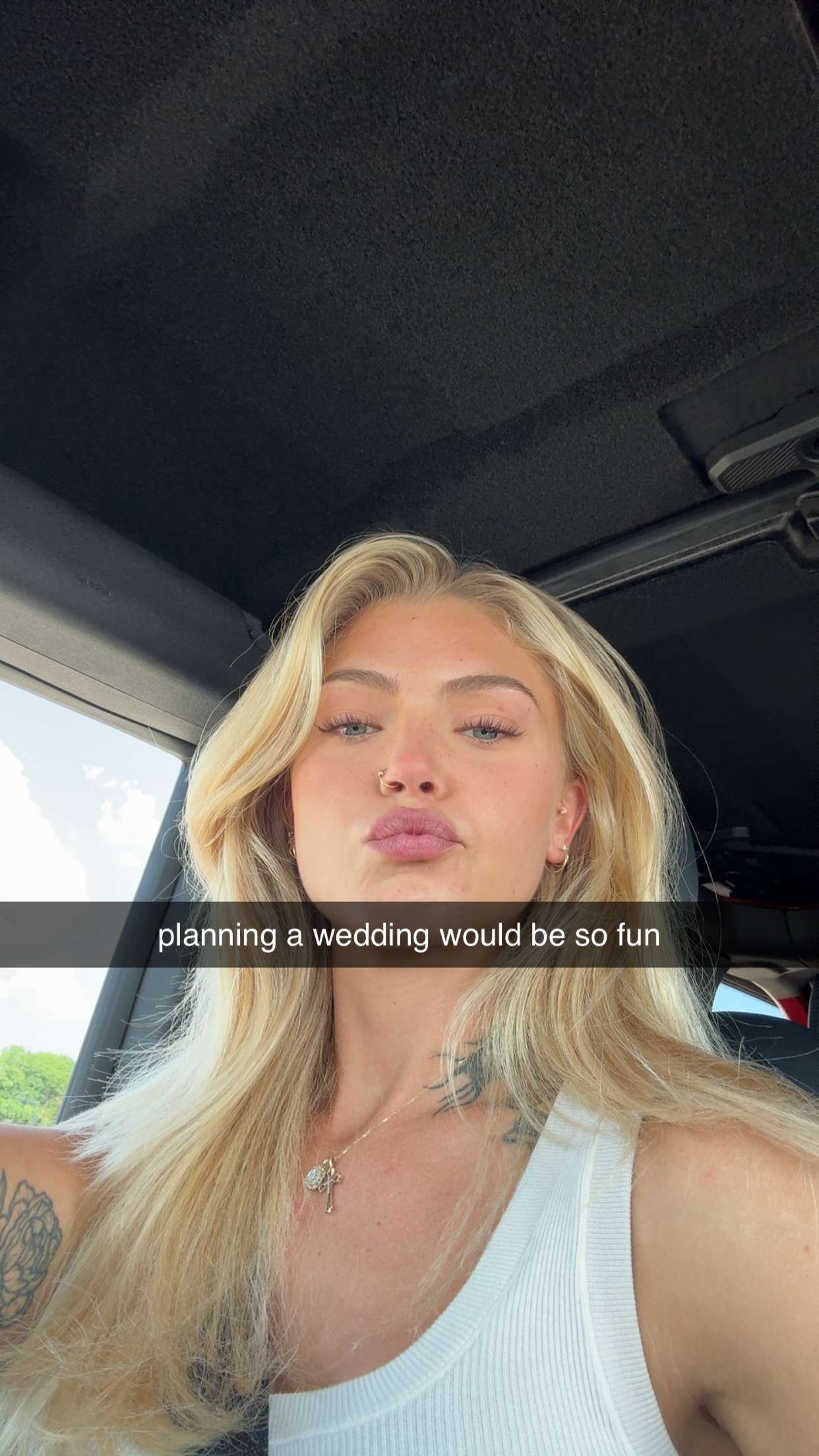 abigailwhhitee snapchat image archive image