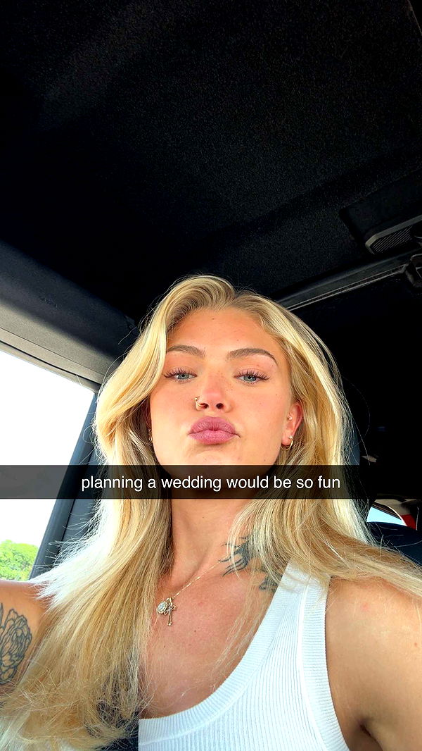 abigailwhhitee image ~ Altpins