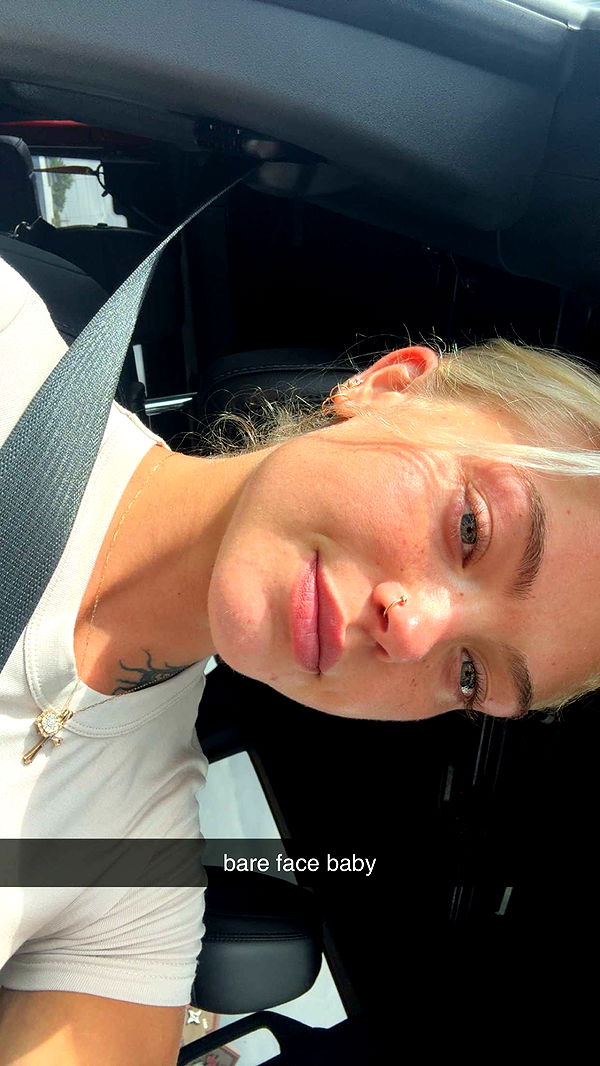 abigailwhhitee image ~ Altpins