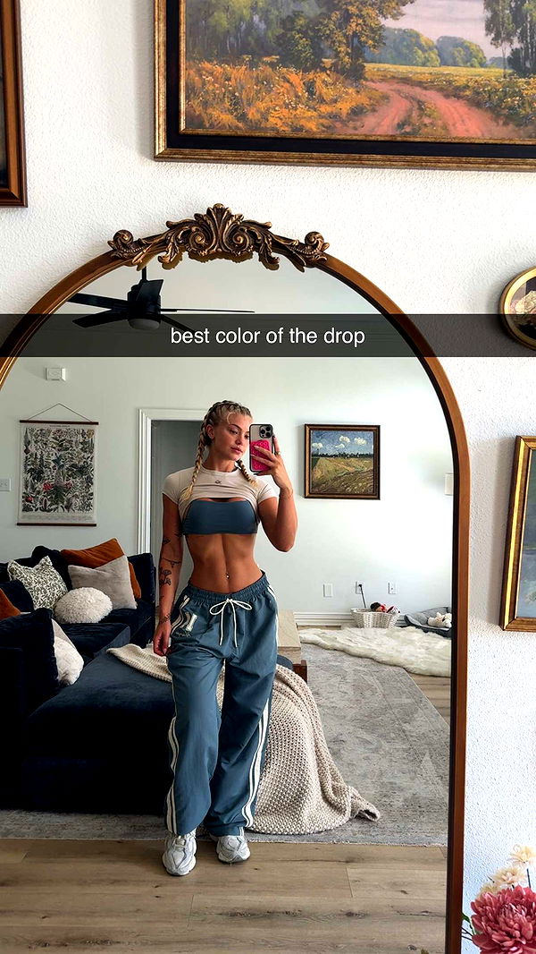 abigailwhhitee image ~ Altpins