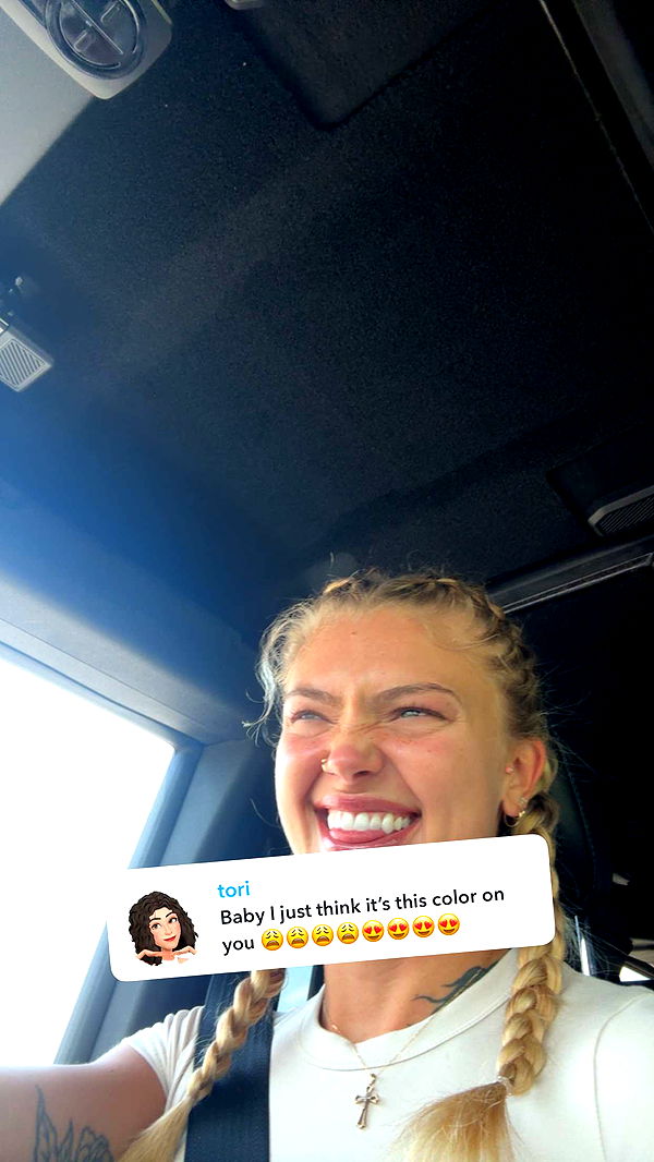 abigailwhhitee image ~ Altpins