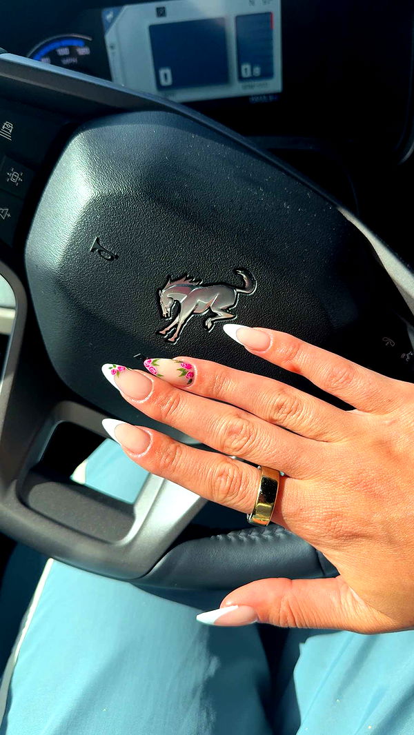 abigailwhhitee image ~ Altpins