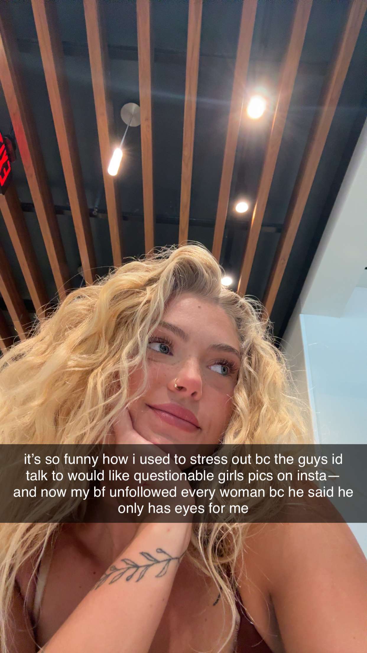 abigailwhhitee snapchat image archive image