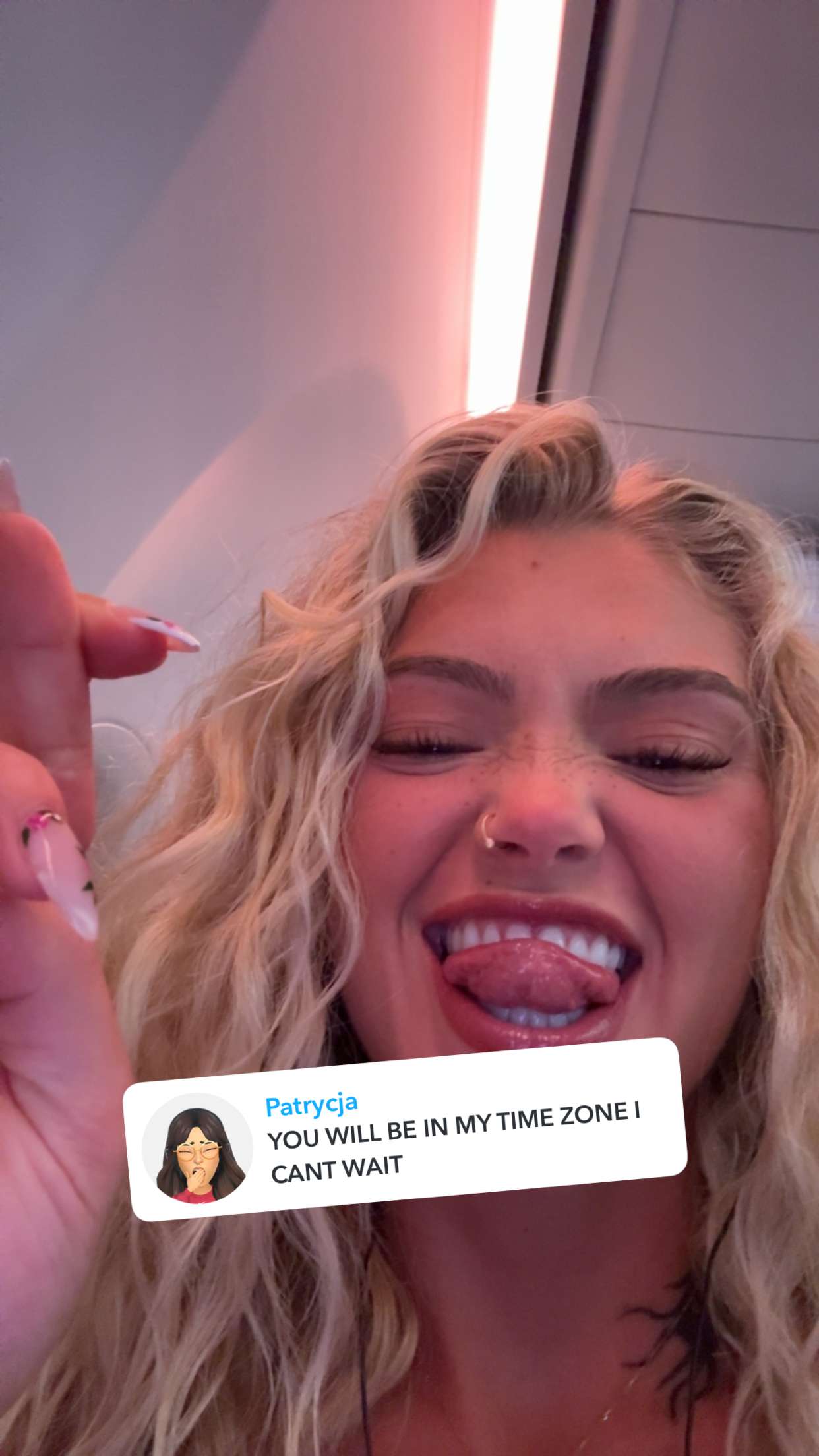 abigailwhhitee snapchat image archive image