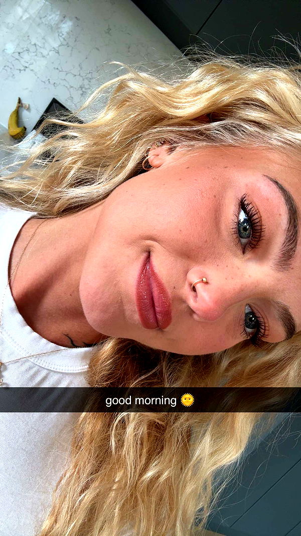 abigailwhhitee image ~ Altpins