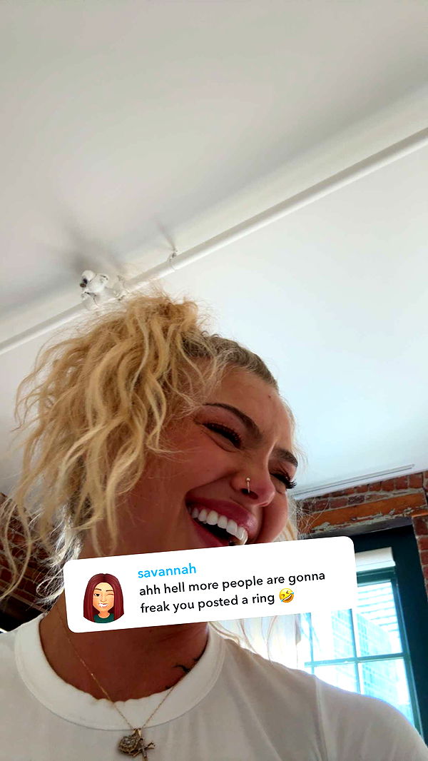 abigailwhhitee image ~ Altpins