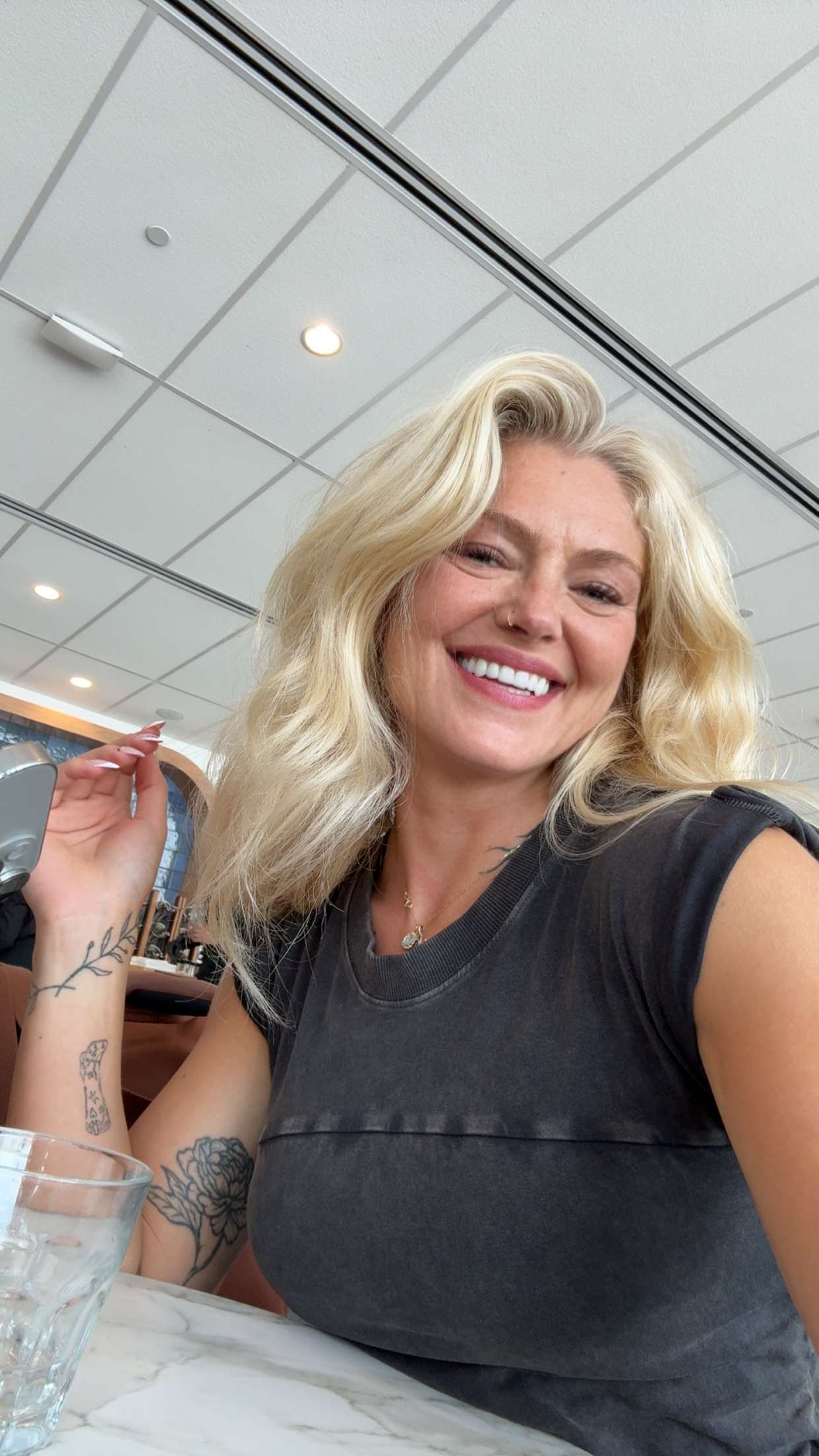 abigailwhhitee snapchat image archive image