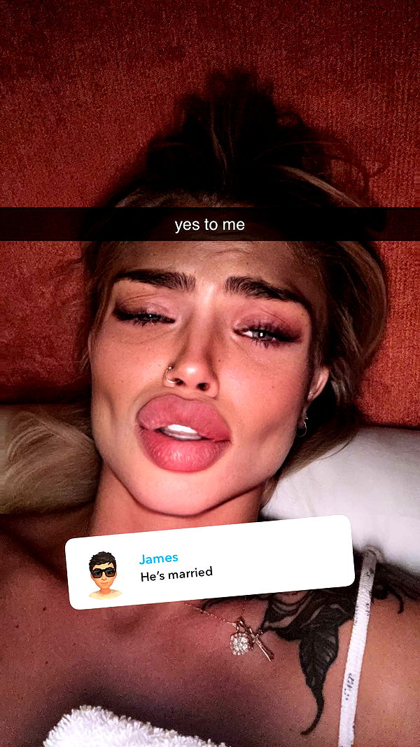 abigailwhhitee image ~ Altpins