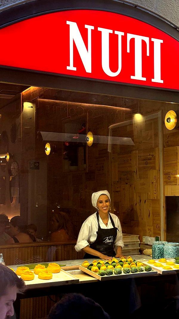 abigailwhhitee image ~ Altpins