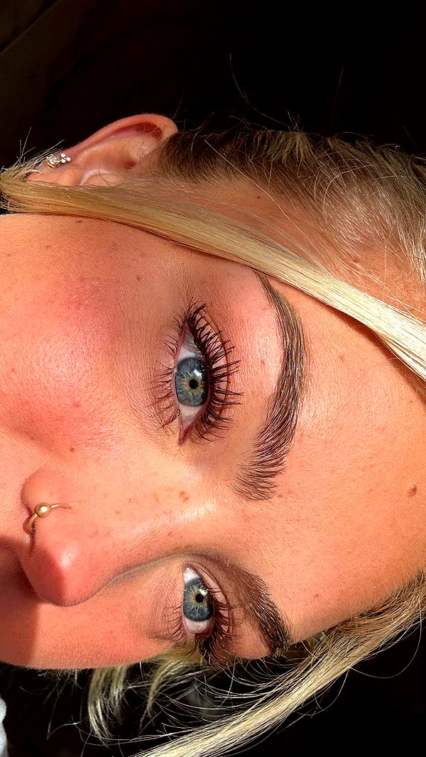 abigailwhhitee image ~ Altpins