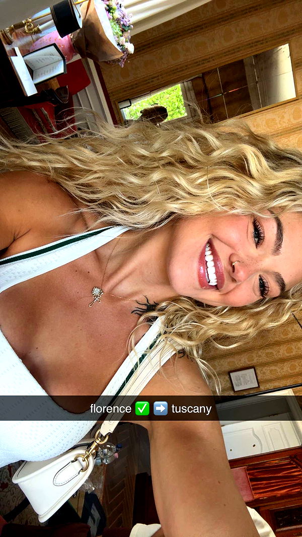 abigailwhhitee image ~ Altpins