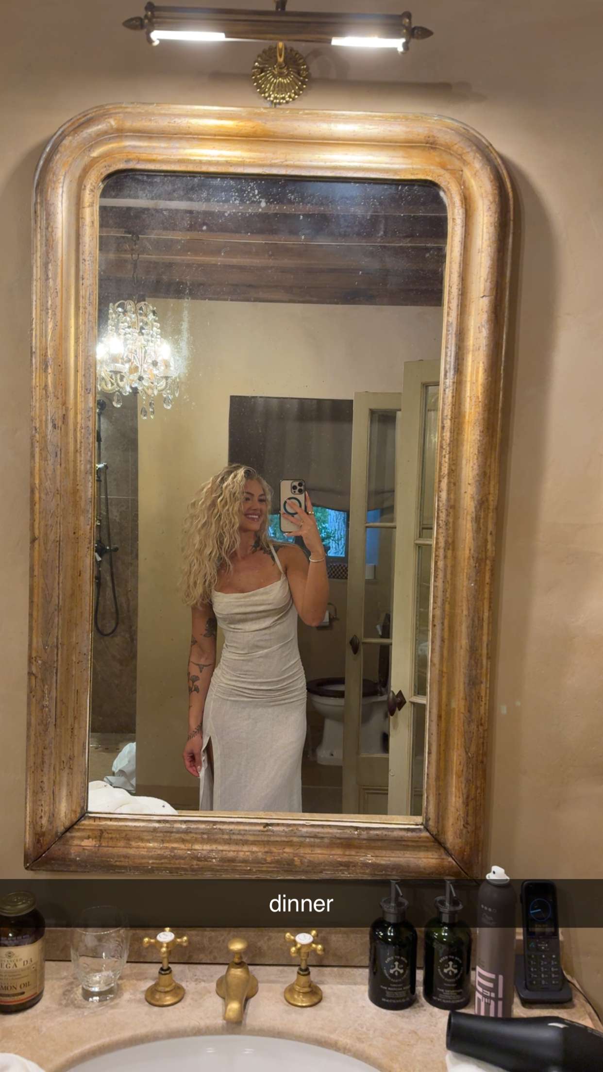 abigailwhhitee snapchat image archive image