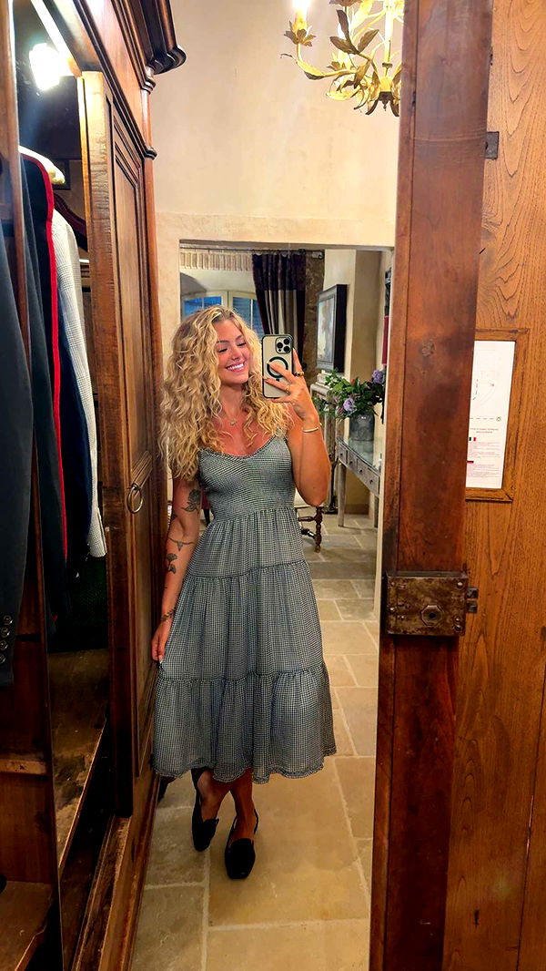 abigailwhhitee image ~ Altpins