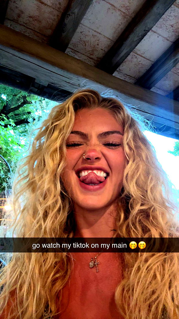 abigailwhhitee image ~ Altpins