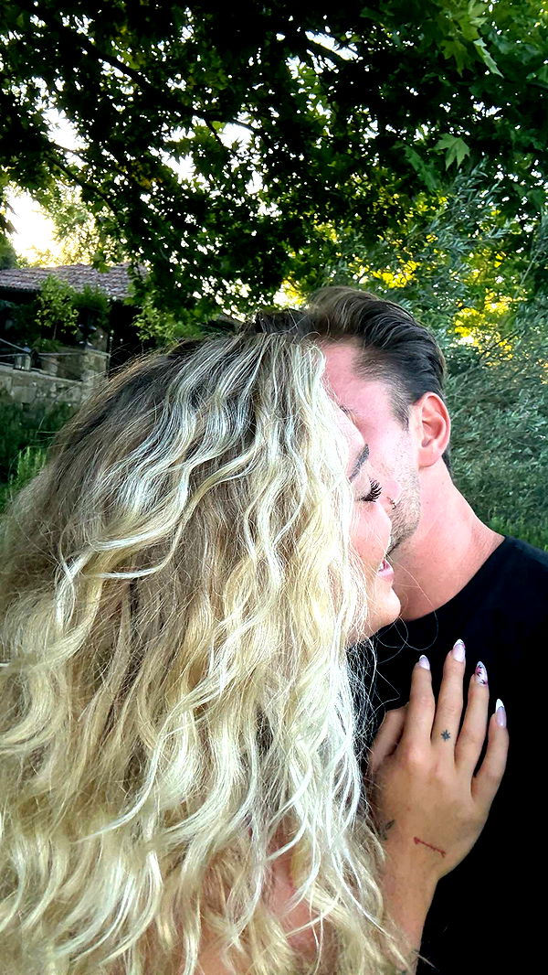 abigailwhhitee image ~ Altpins