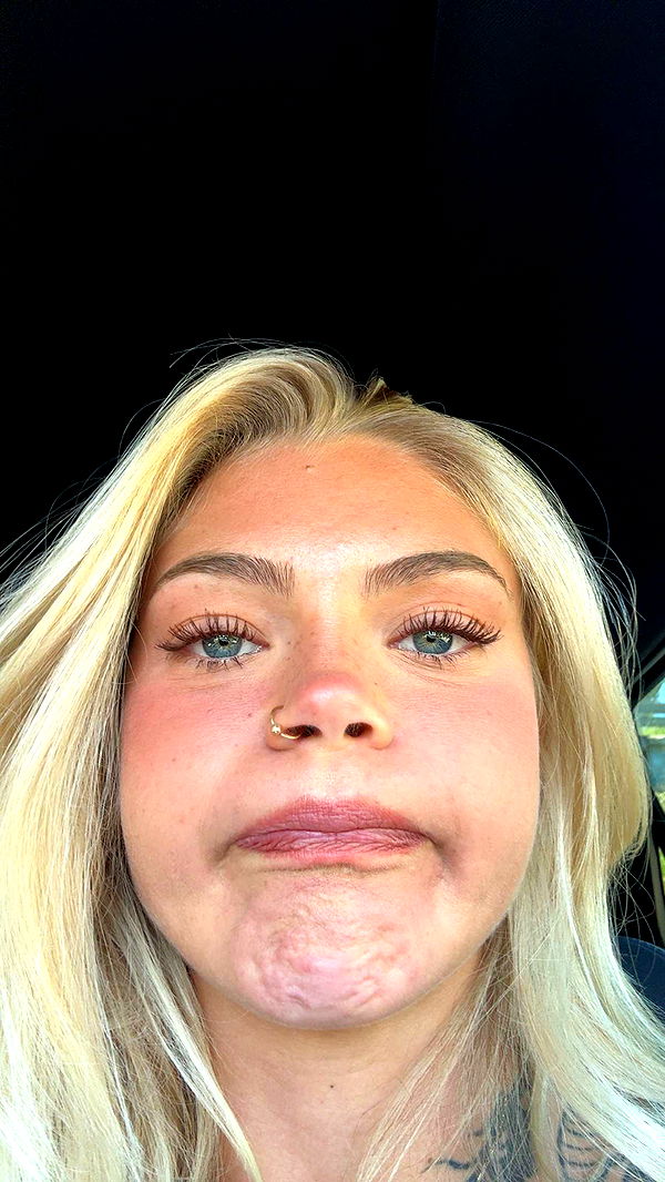 abigailwhhitee image ~ Altpins