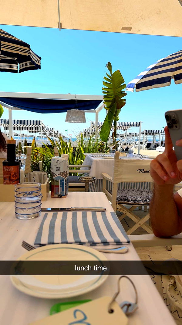 abigailwhhitee image ~ Altpins