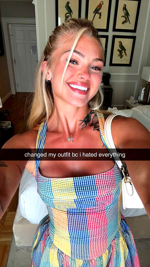 abigailwhhitee image ~ Altpins