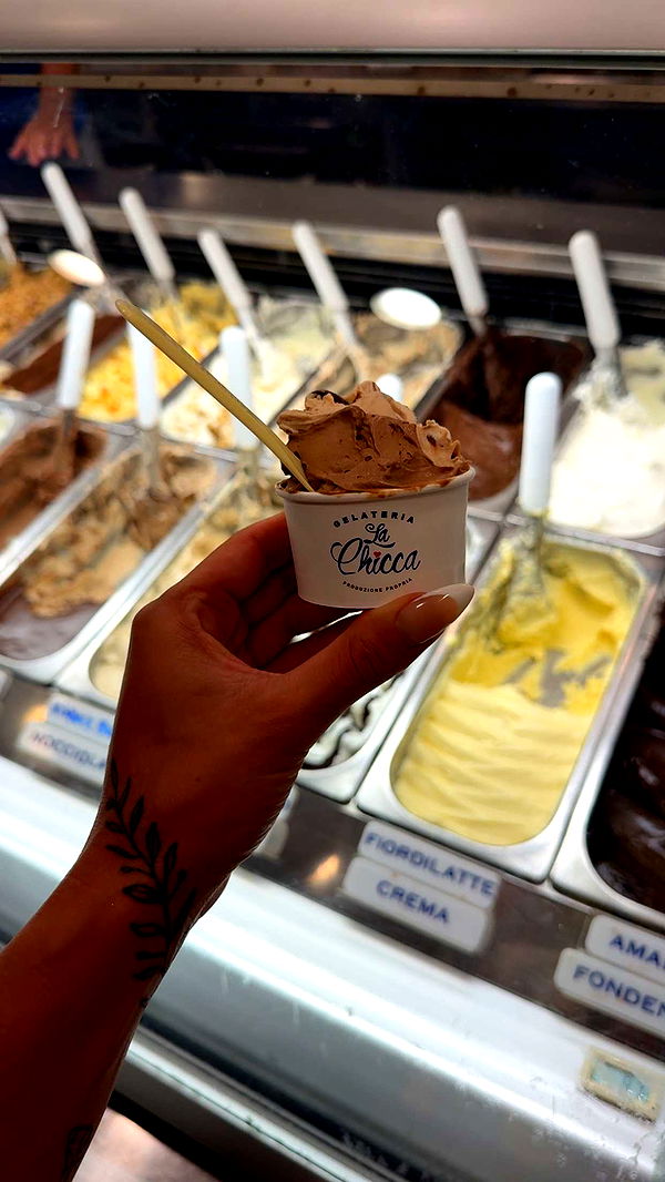 abigailwhhitee image ~ Altpins