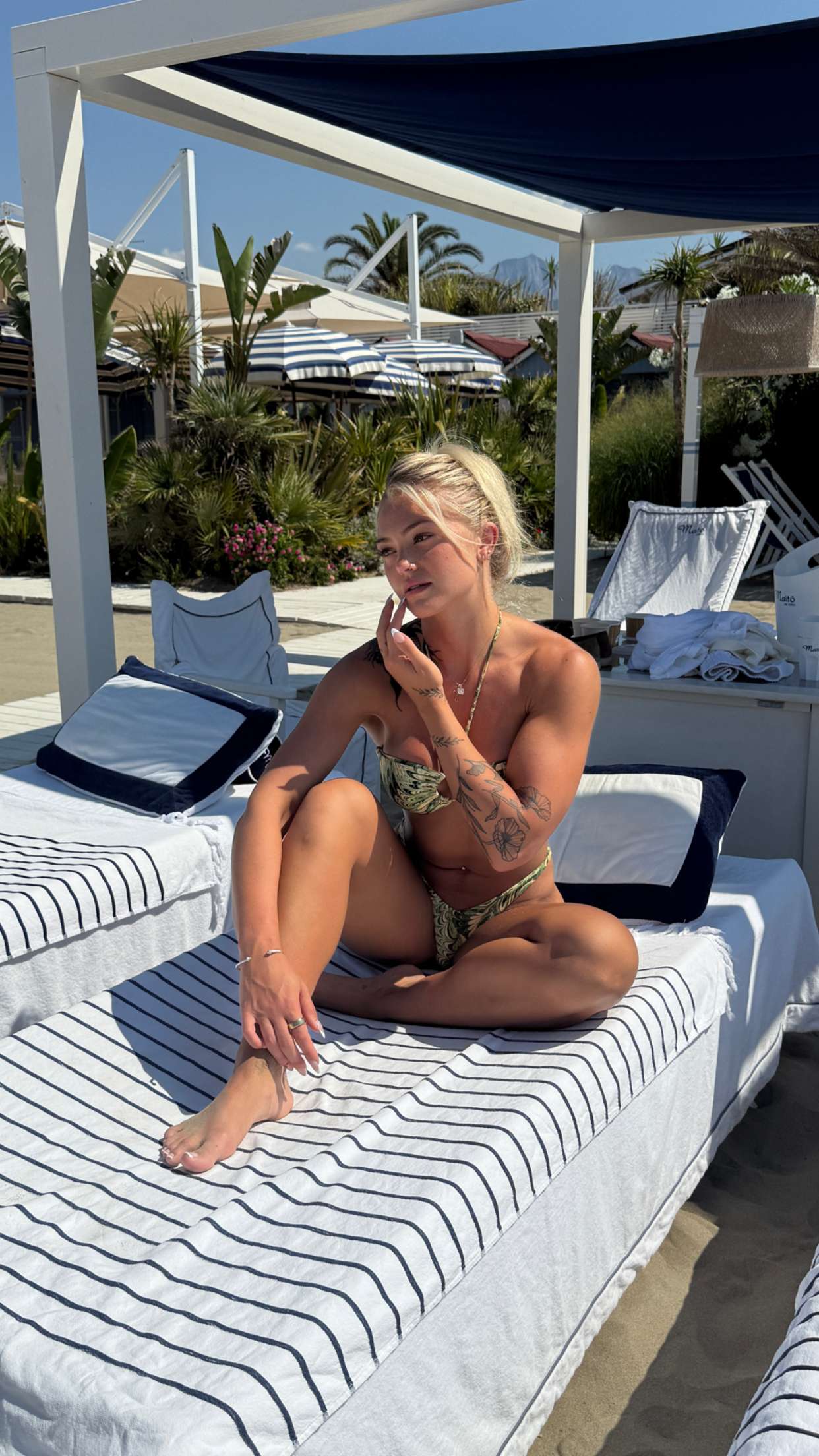 abigailwhhitee snapchat image archive image