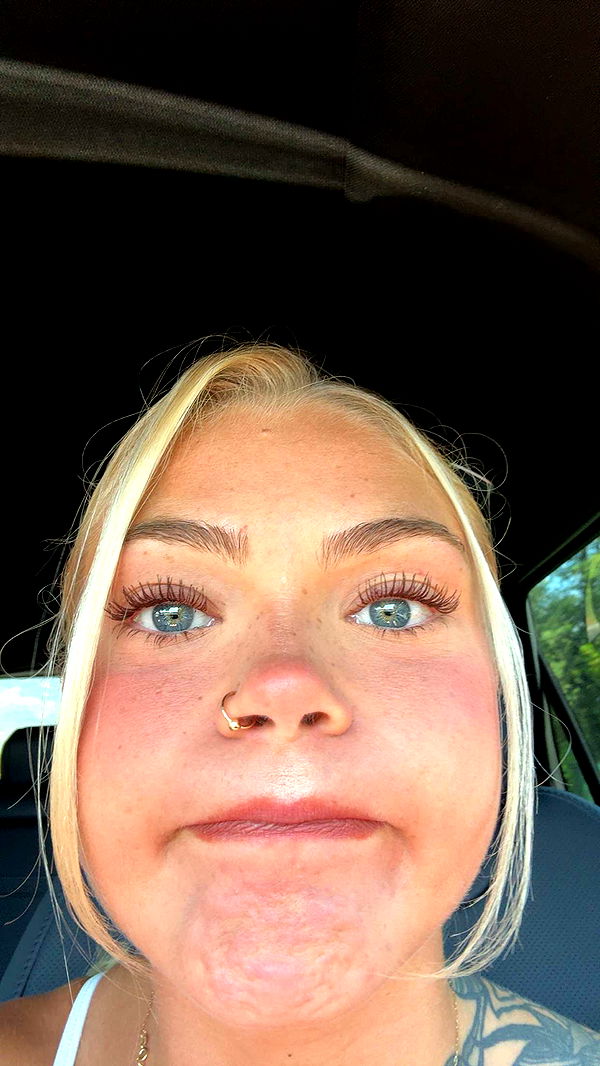 abigailwhhitee image ~ Altpins