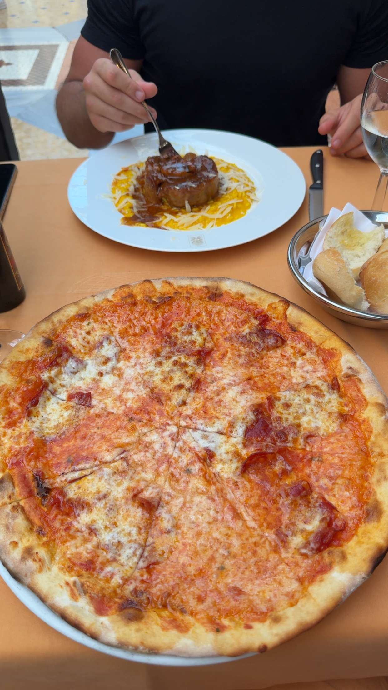 abigailwhhitee snapchat image archive image