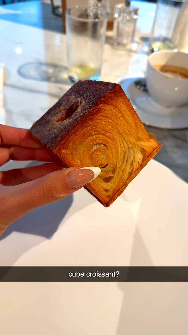 abigailwhhitee image ~ Altpins