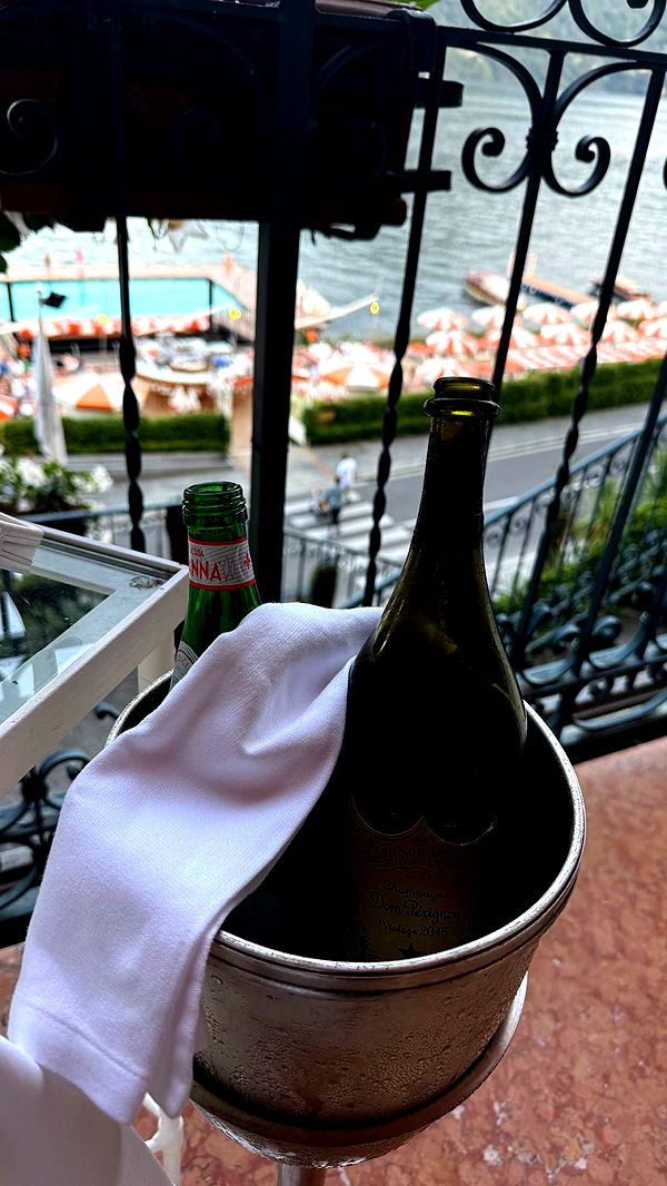 abigailwhhitee image ~ Altpins