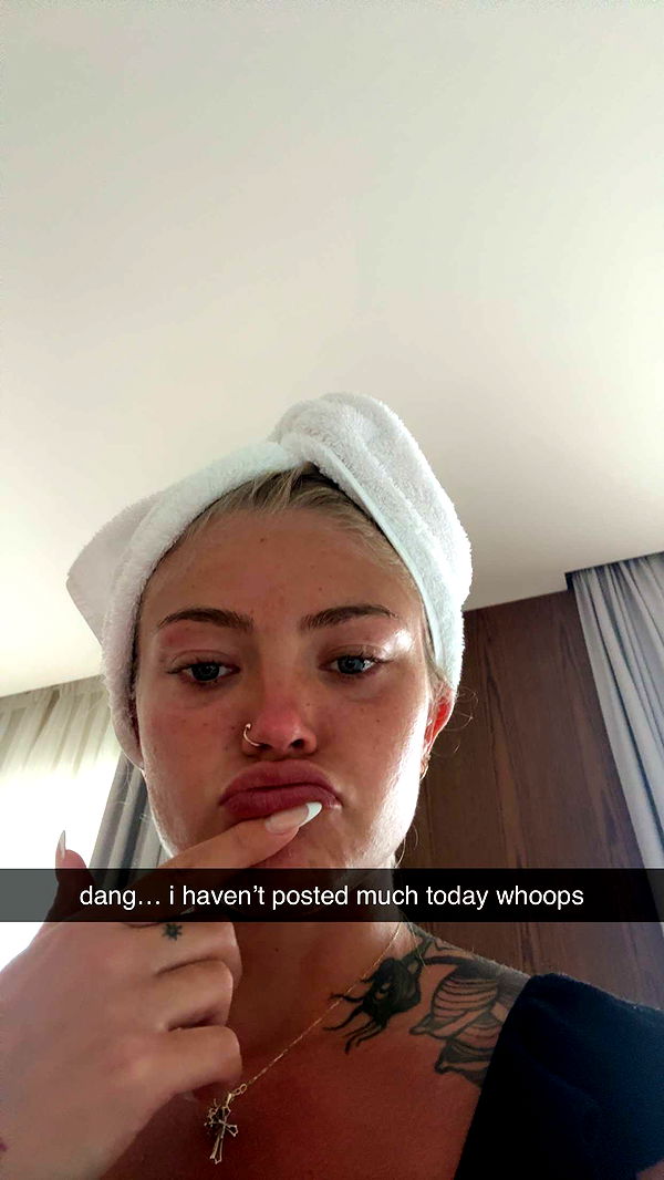 abigailwhhitee image ~ Altpins