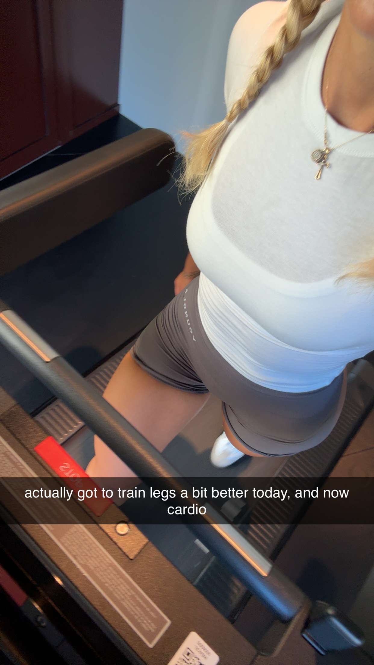 abigailwhhitee snapchat image archive image