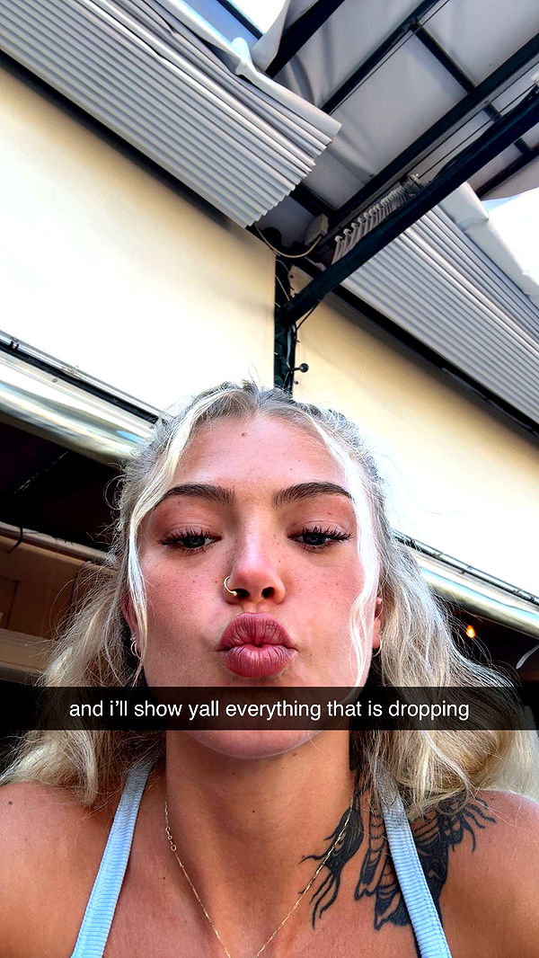 abigailwhhitee image ~ Altpins