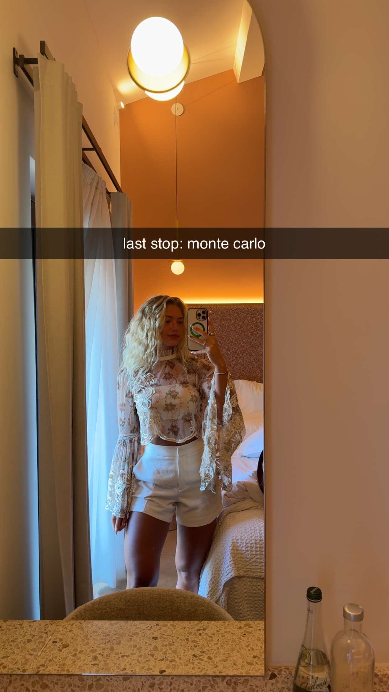 abigailwhhitee snapchat image archive image