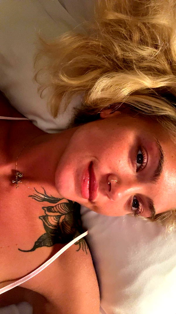 abigailwhhitee image ~ Altpins