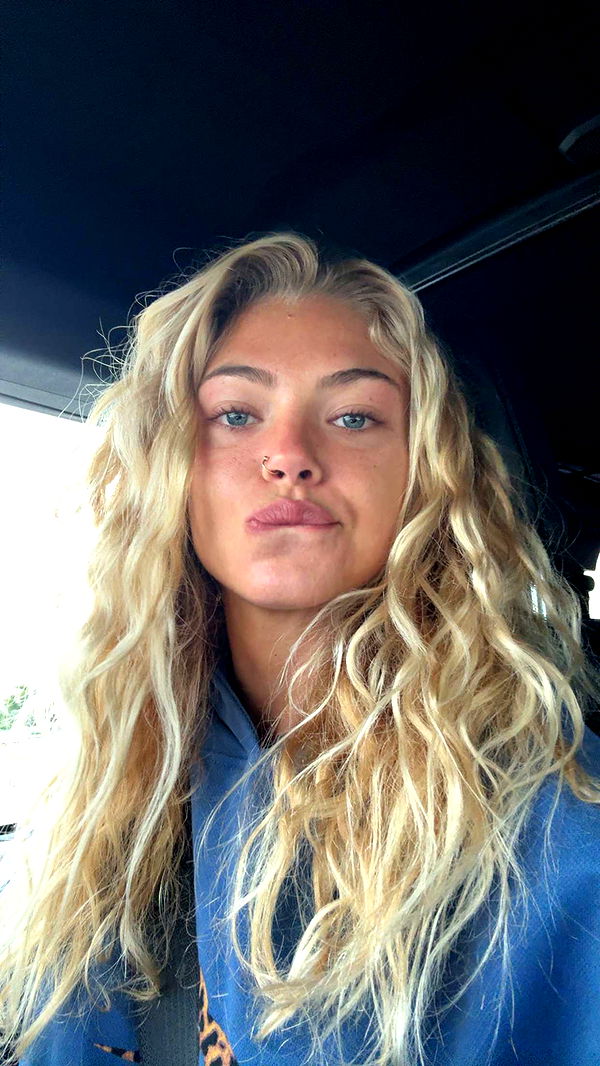 abigailwhhitee image ~ Altpins