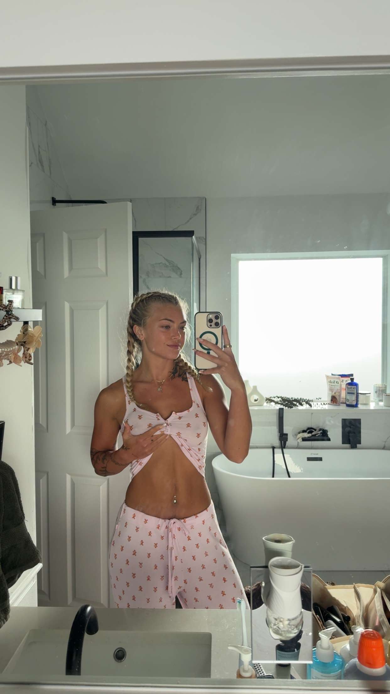 abigailwhhitee snapchat image archive image