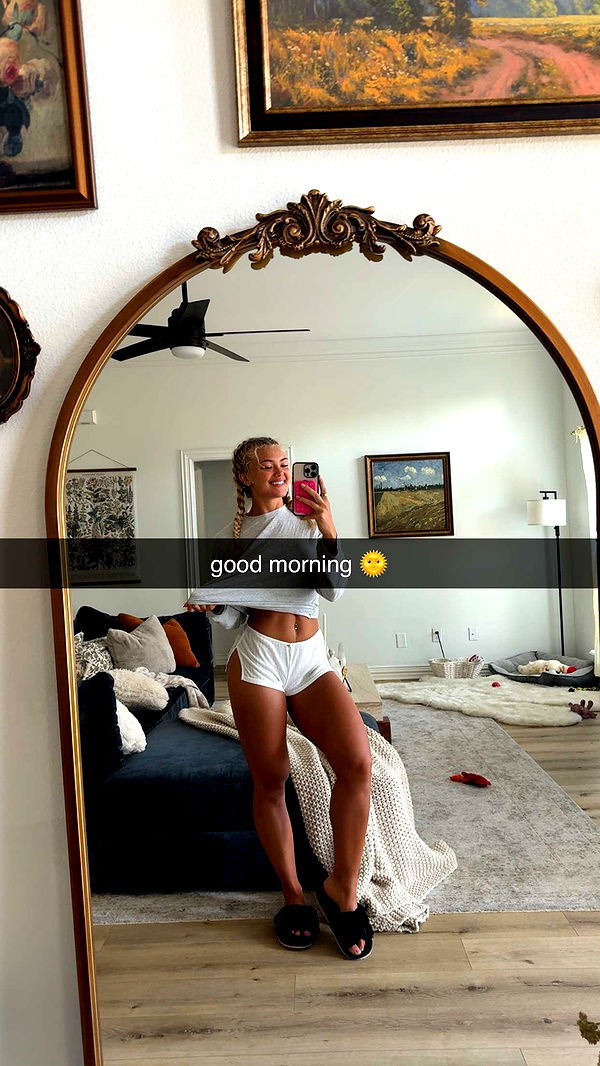 abigailwhhitee image ~ Altpins