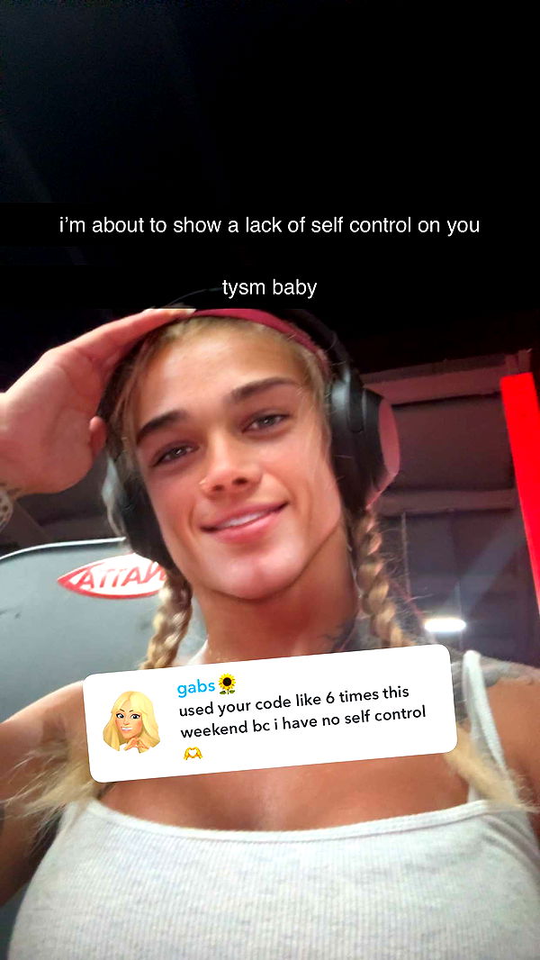 abigailwhhitee image ~ Altpins