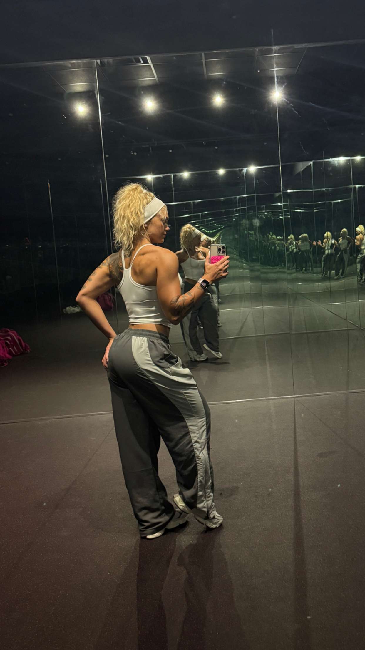 abigailwhhitee snapchat image archive image