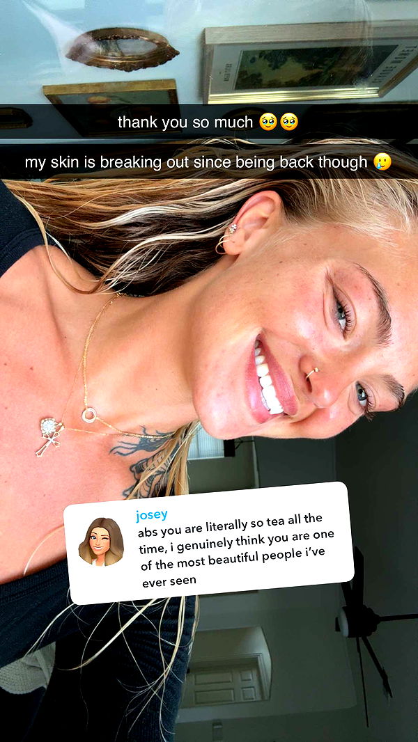 abigailwhhitee image ~ Altpins