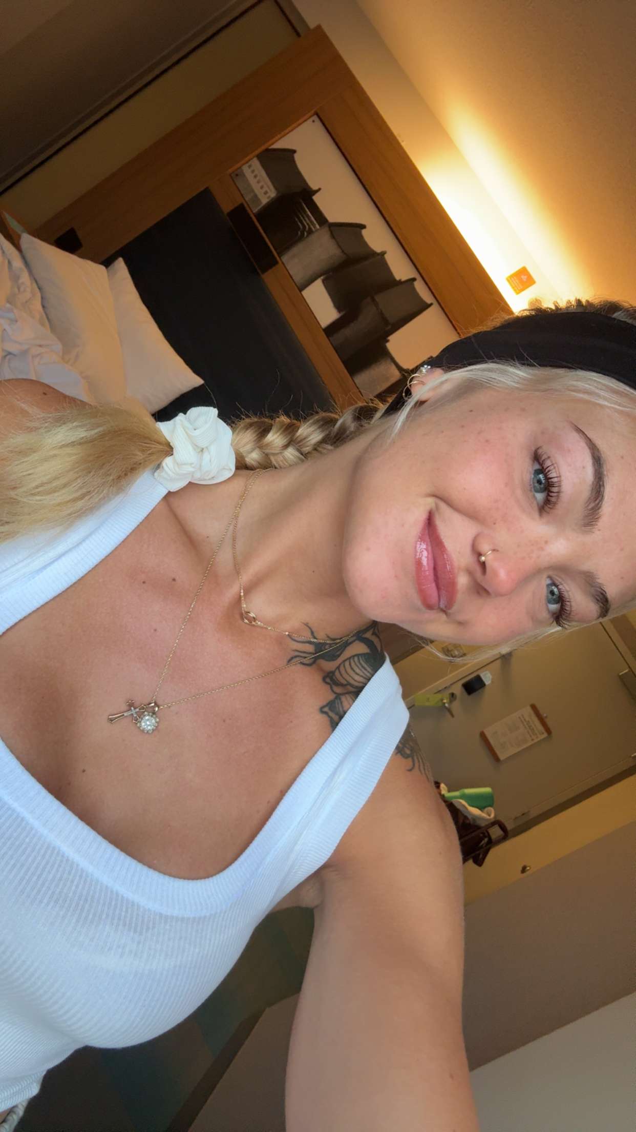 abigailwhhitee snapchat image archive image