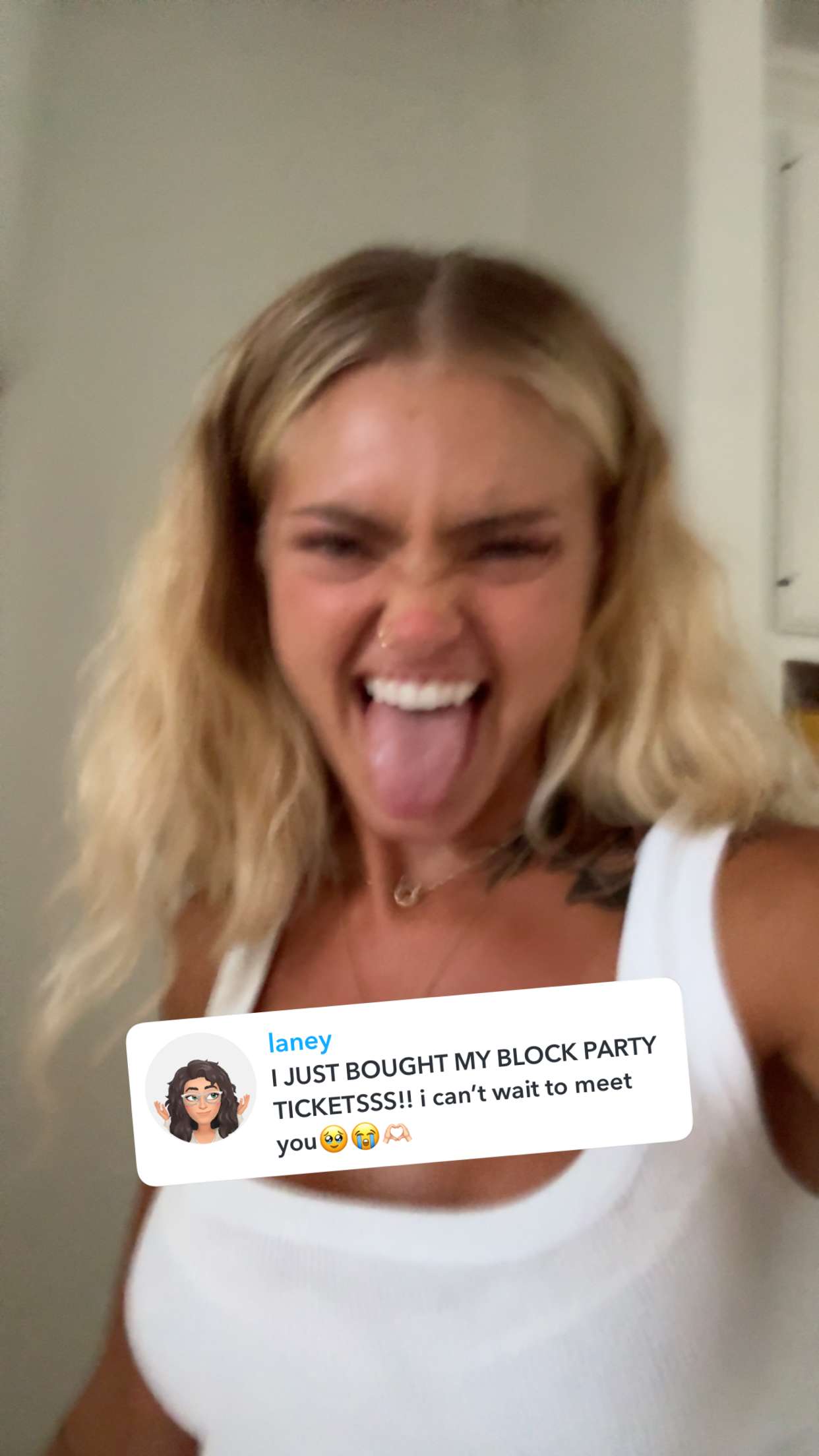 abigailwhhitee snapchat image archive image