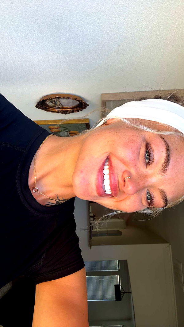 abigailwhhitee image ~ Altpins