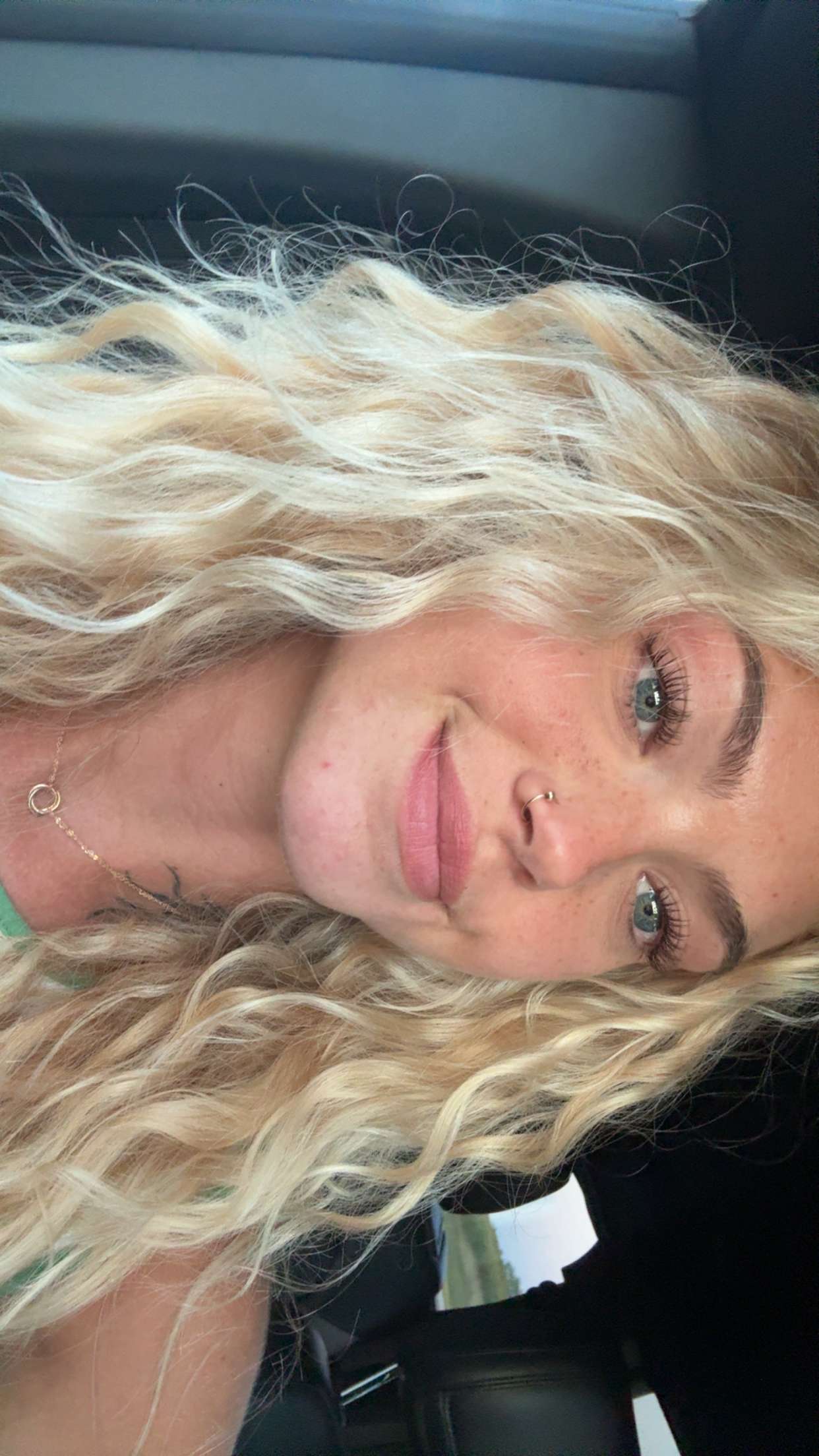 abigailwhhitee snapchat image archive image