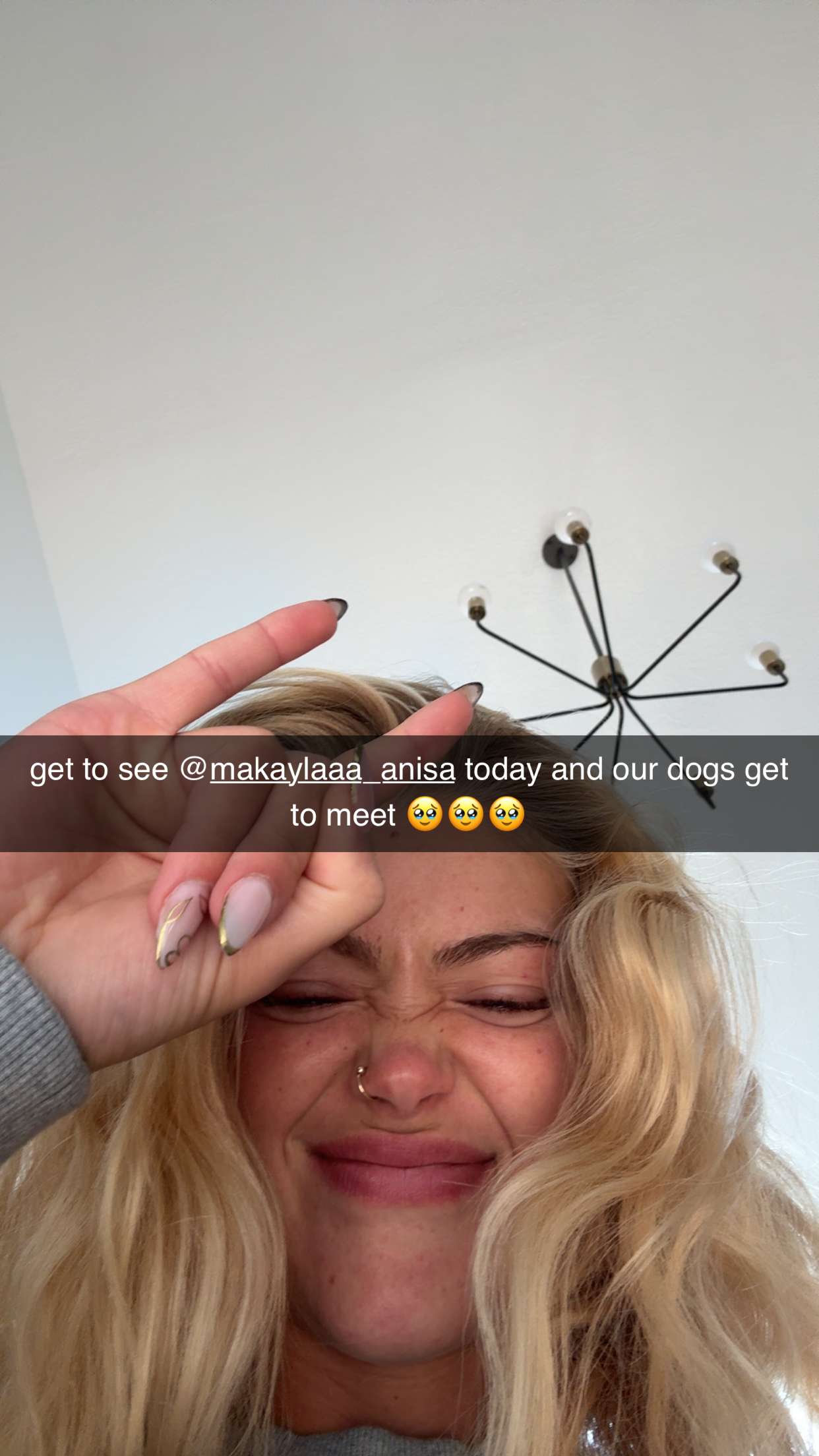 abigailwhhitee snapchat image archive image