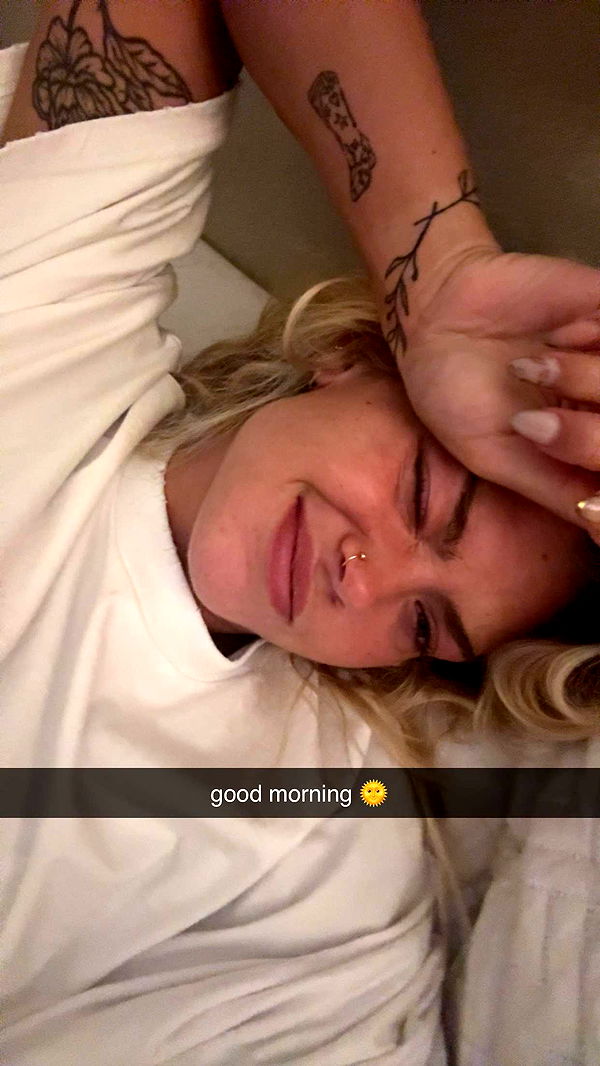 abigailwhhitee image ~ Altpins