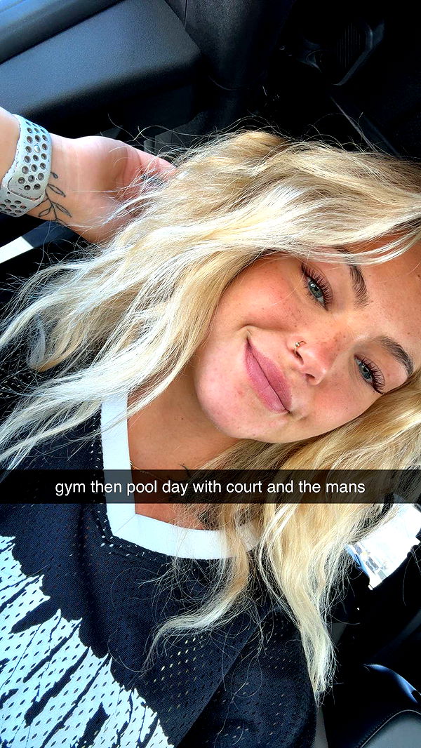 abigailwhhitee image ~ Altpins